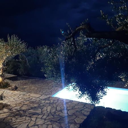 Вилла Olive Stone House Макарска Экстерьер фото