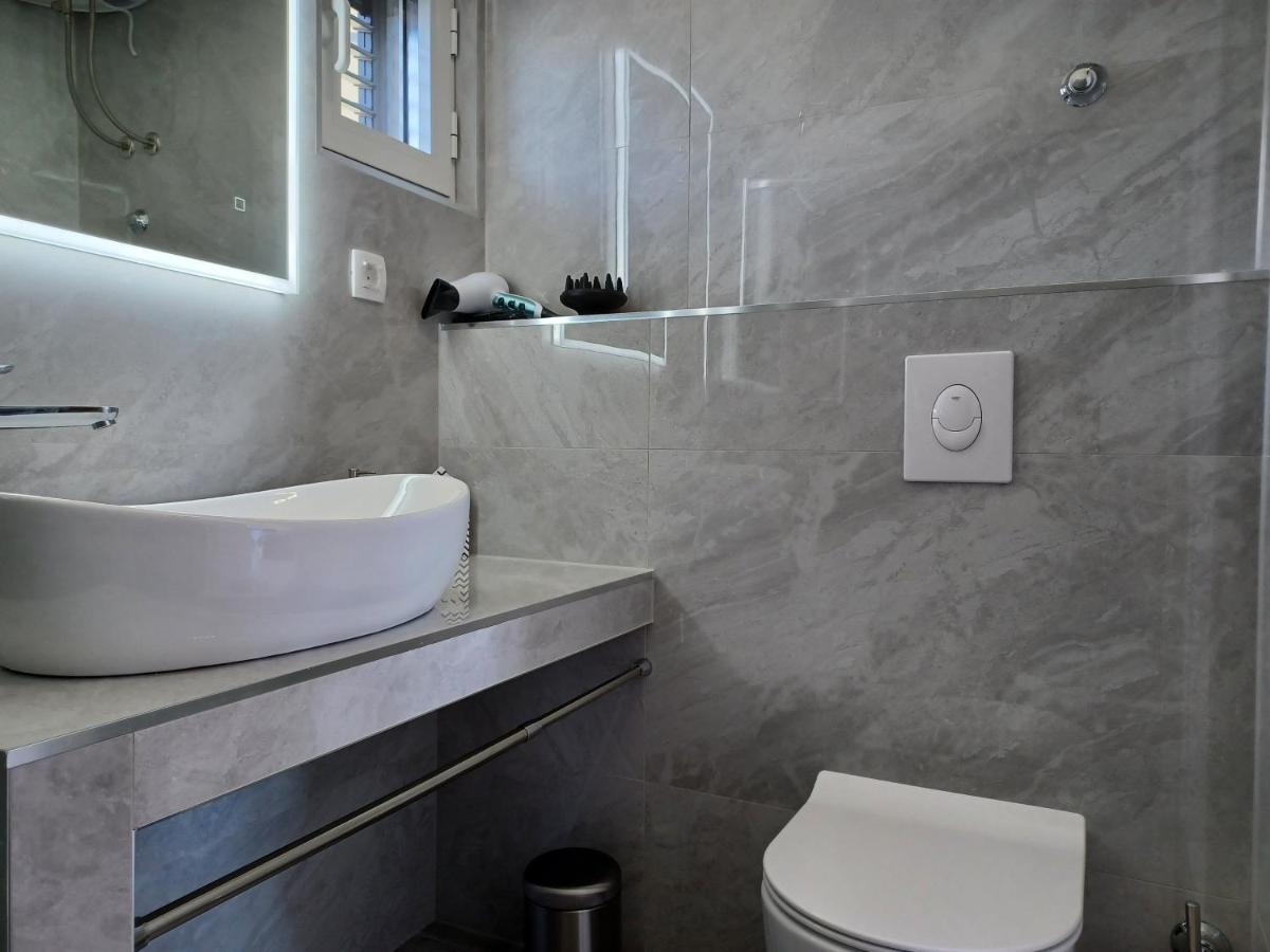 Вилла Olive Stone House Макарска Экстерьер фото