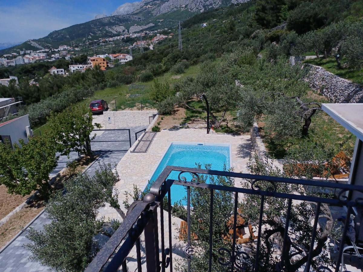 Вилла Olive Stone House Макарска Экстерьер фото